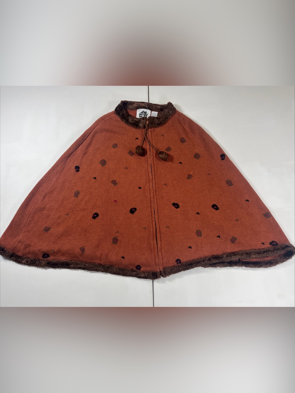Vintage Storybook Knits Poncho Sweater Cape Zip Up Pom Pom Zip Up Womens M